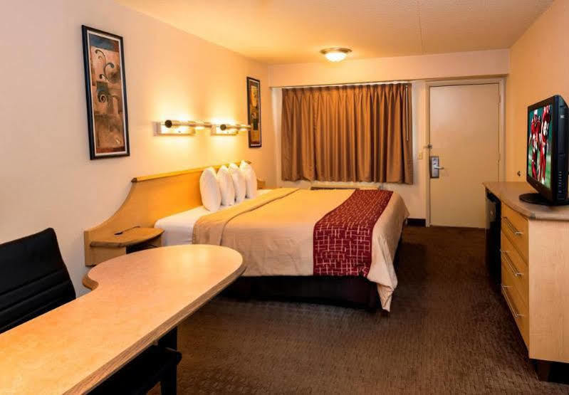 Red Roof Inn Plus+ Nashville Airport Exteriör bild