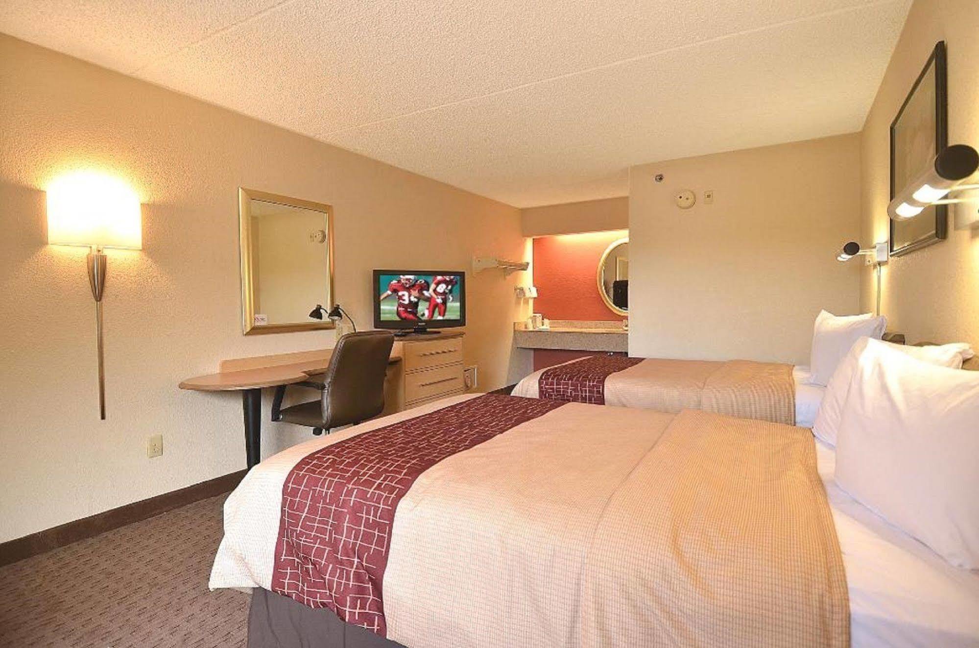Red Roof Inn Plus+ Nashville Airport Rum bild