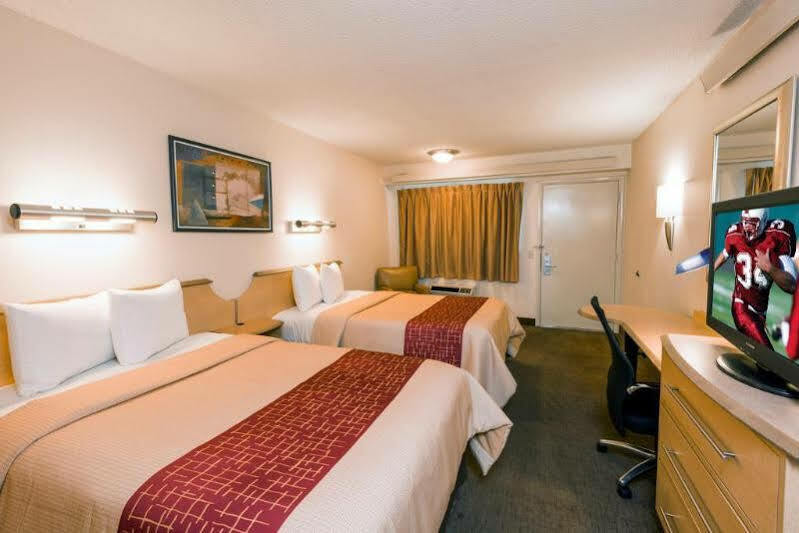 Red Roof Inn Plus+ Nashville Airport Exteriör bild